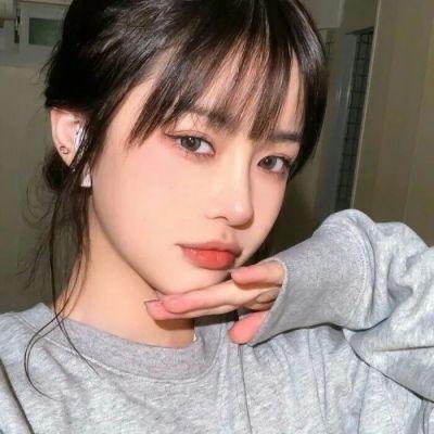 彩香最爱弘子前辈海报